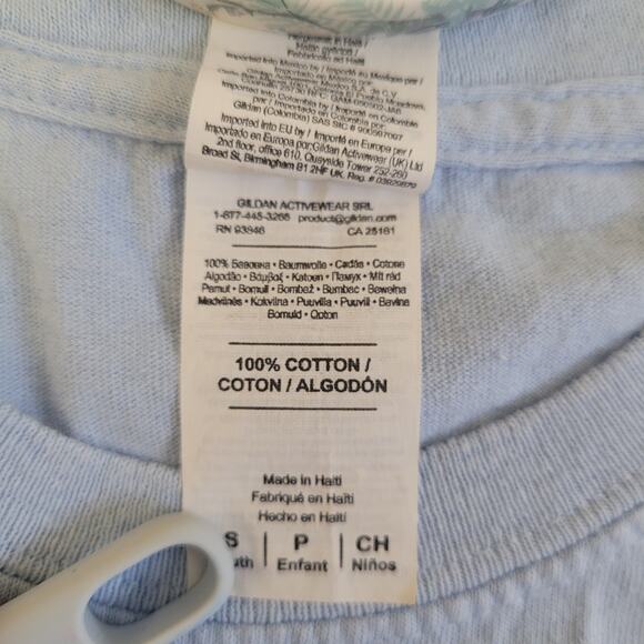 San Diego CA Dolphin Souvenir T-Shirt Light Blue Gildan Youth SZ Small Cotton - Picture 5 of 7